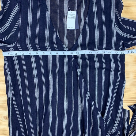 Gap Maternity Striped Linen Blend Faux Wrap Top Sz S - Picture 9 of 10